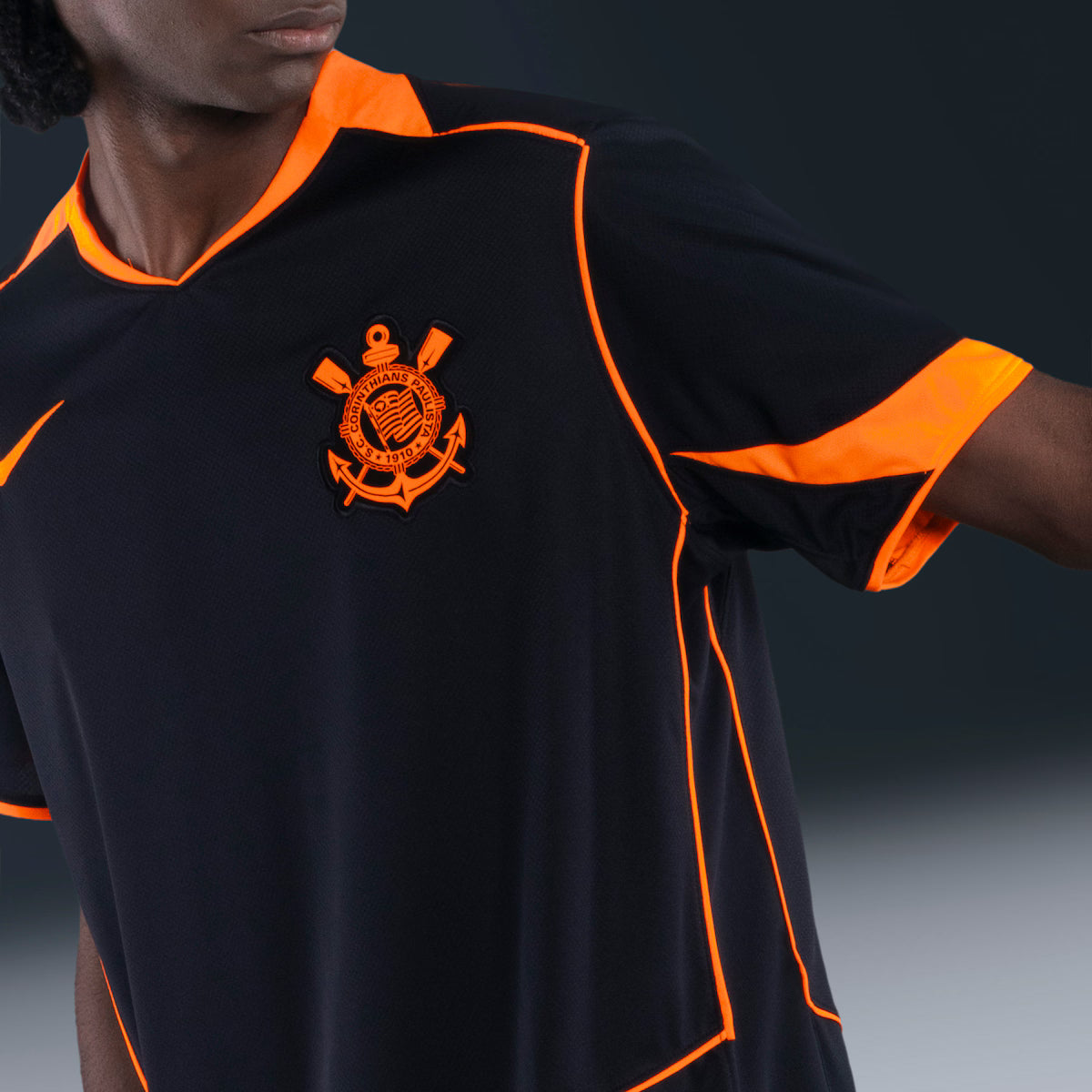 Camisa Corinthians III 25/26 - Torcedor - Preta e Laranja