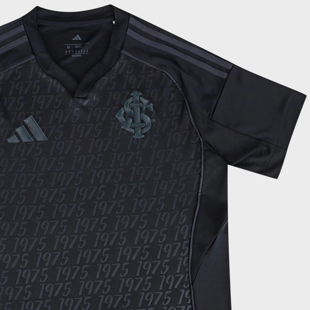 Camisa Internacional III 25/26 - Torcedor - Preta