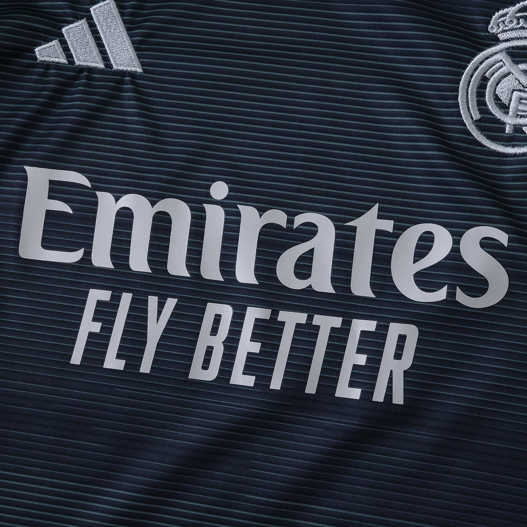 Conjunto Infantil Real Madrid II 25/26