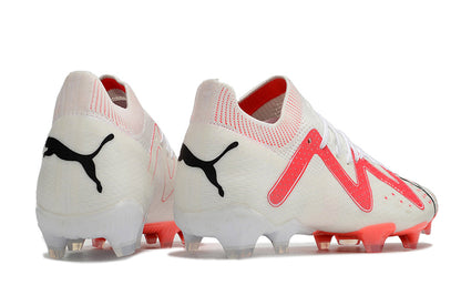 Chuteira Campo Puma Future Ultimate FG Branca e Rosa "Breakthrought Pack"
