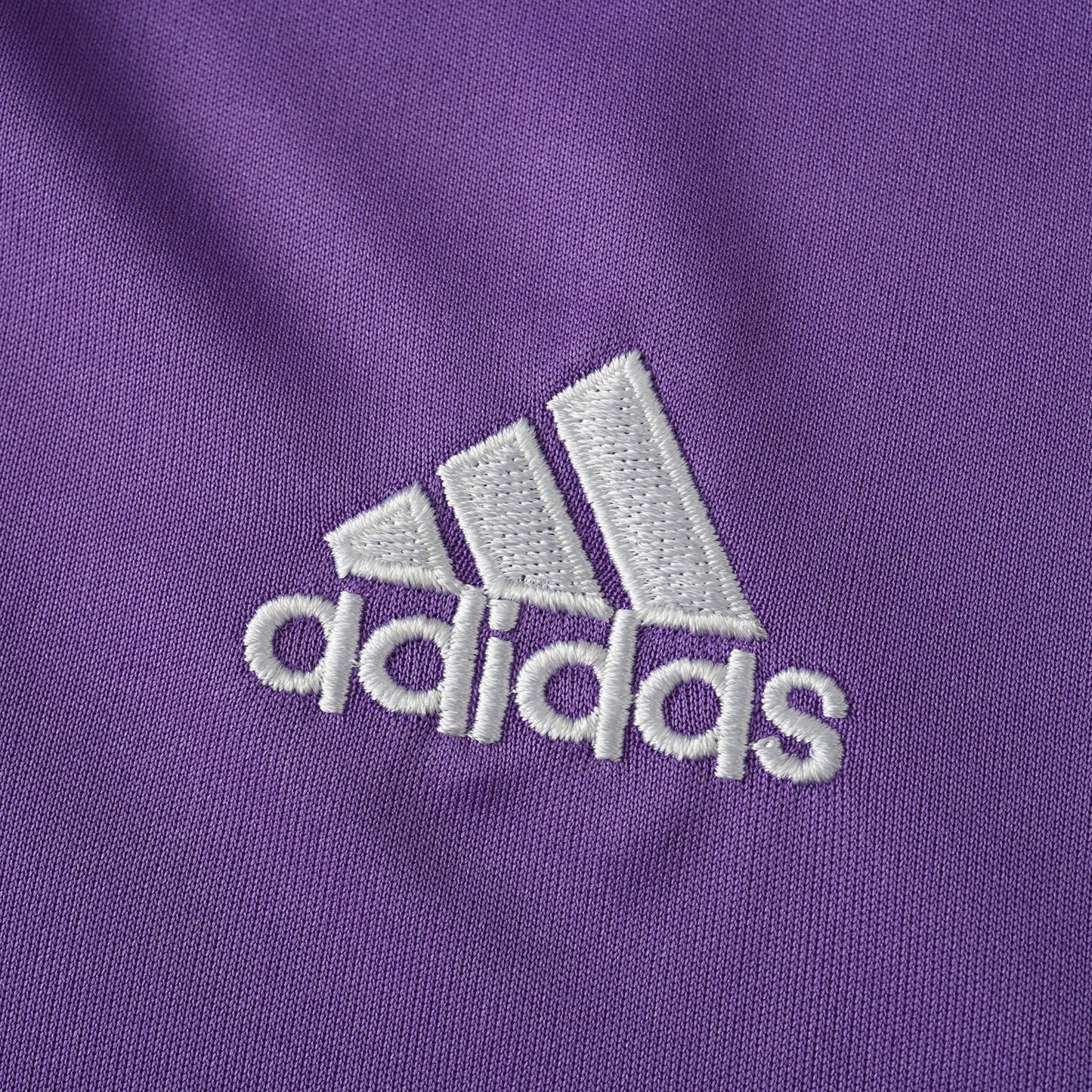 Conjunto Infantil Retrô Real Madrid II 16/17