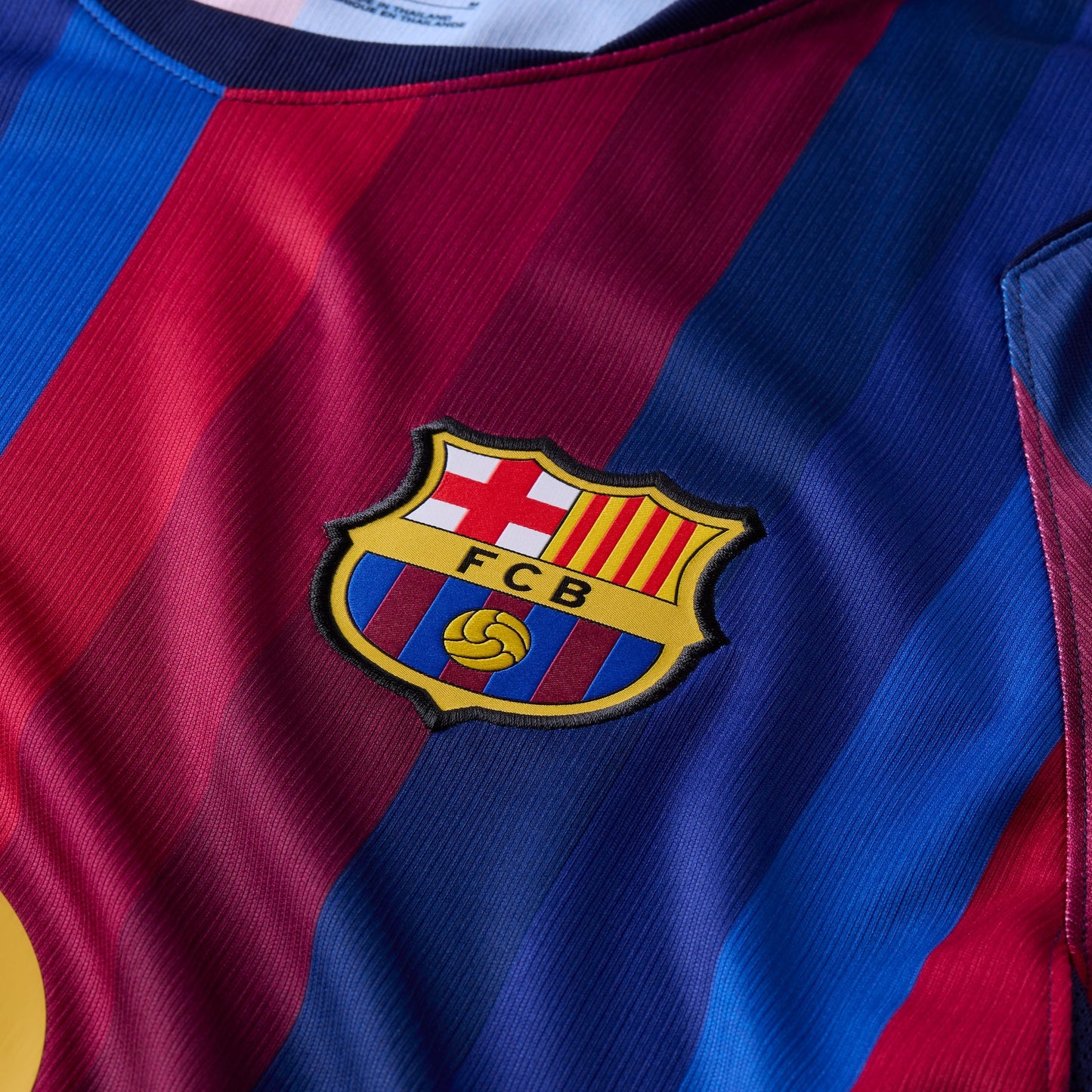 Camisa Barcelona I 26/27 - Torcedor Nike Masculina - Azul e Grená