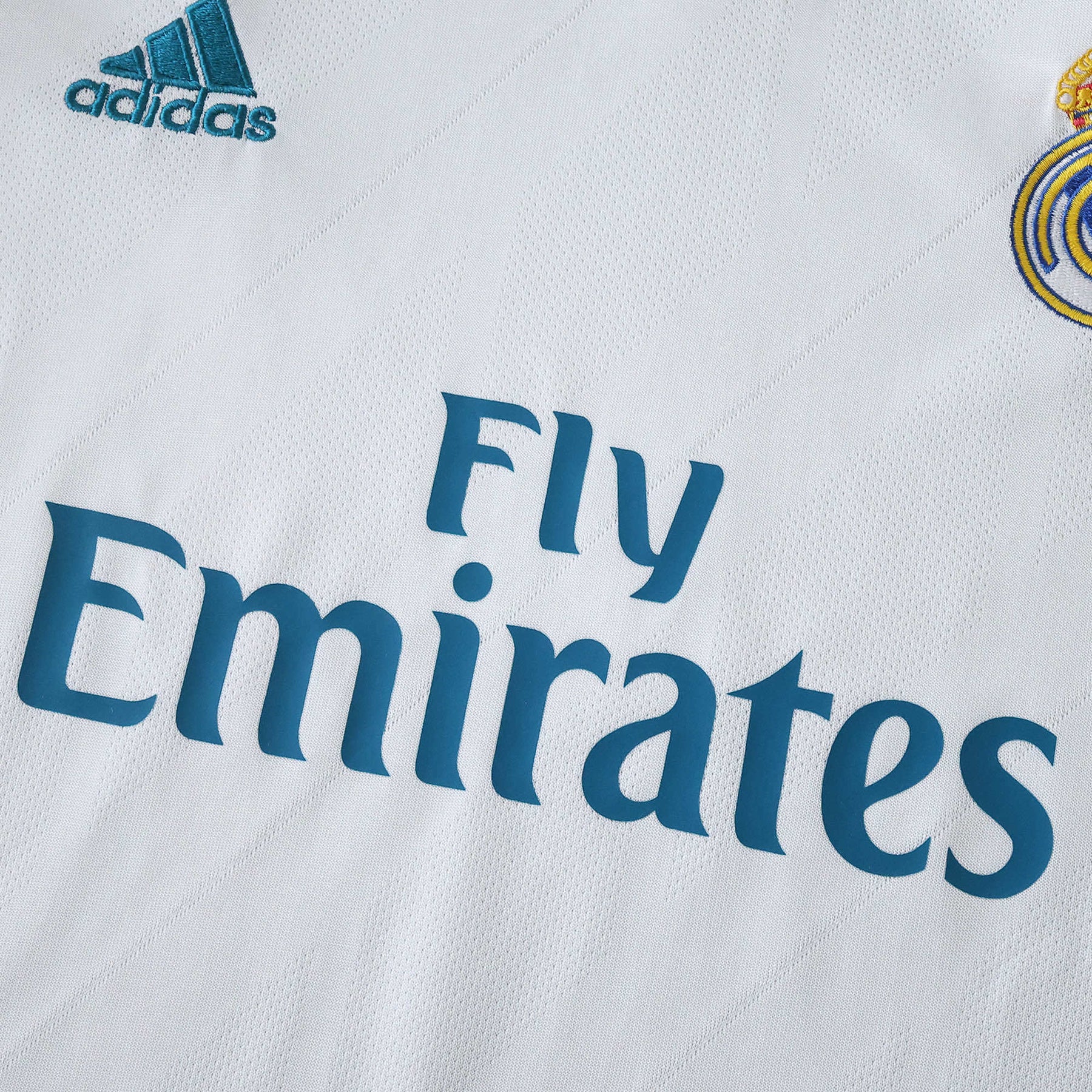Conjunto Infantil Retrô Real Madrid I 17/18
