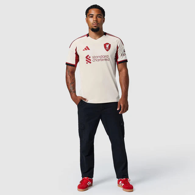 Camisa Liverpool II 25/26 - Torcedor Nike Masculina - Bege [PRÉ-VENDA]