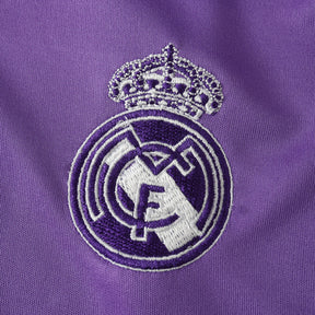 Conjunto Infantil Retrô Real Madrid II 16/17