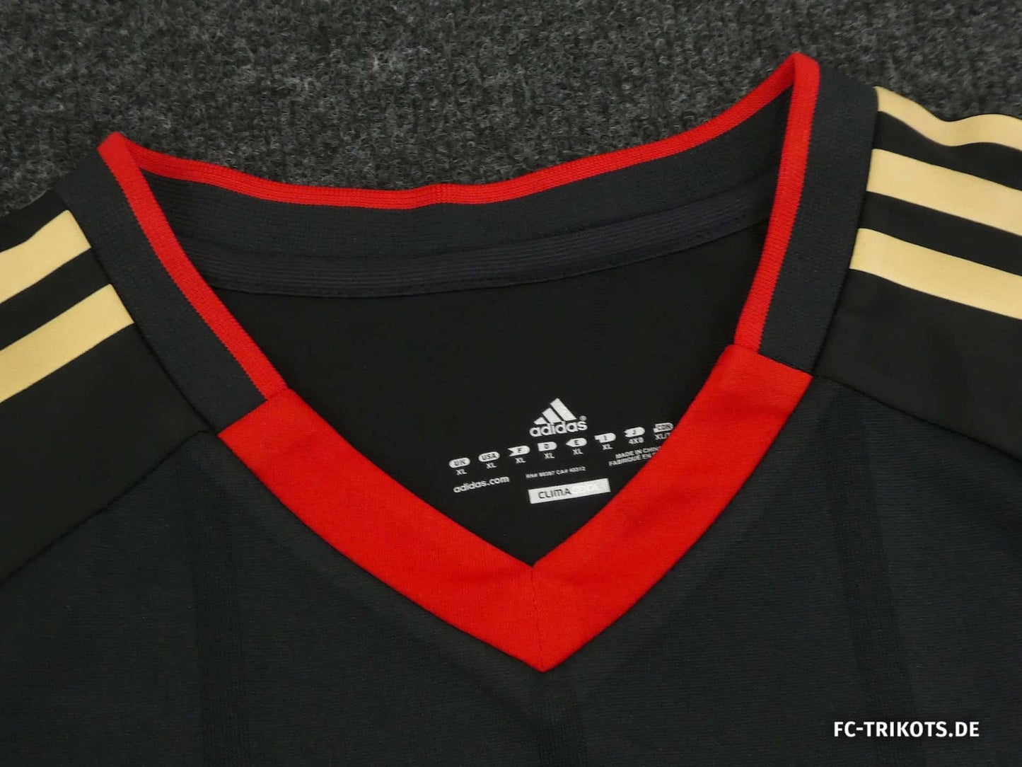 Camisa Alemanha II 2010 Adidas - Retrô - Preta