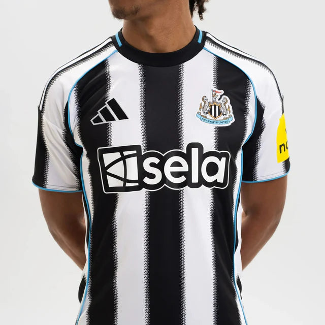 Camisa Newcastle I 25/26 - Torcedor - Adidas - Branca e Preta