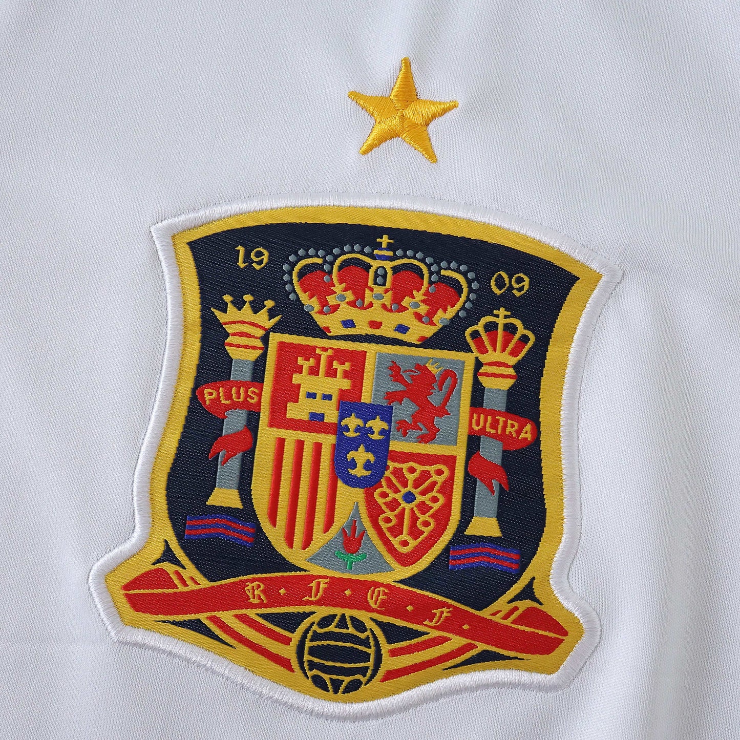 Camisa Espanha II 2011 - Branca - Retrô