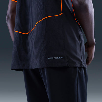 Camisa Corinthians III 25/26 - Jogador - Preta e Laranja