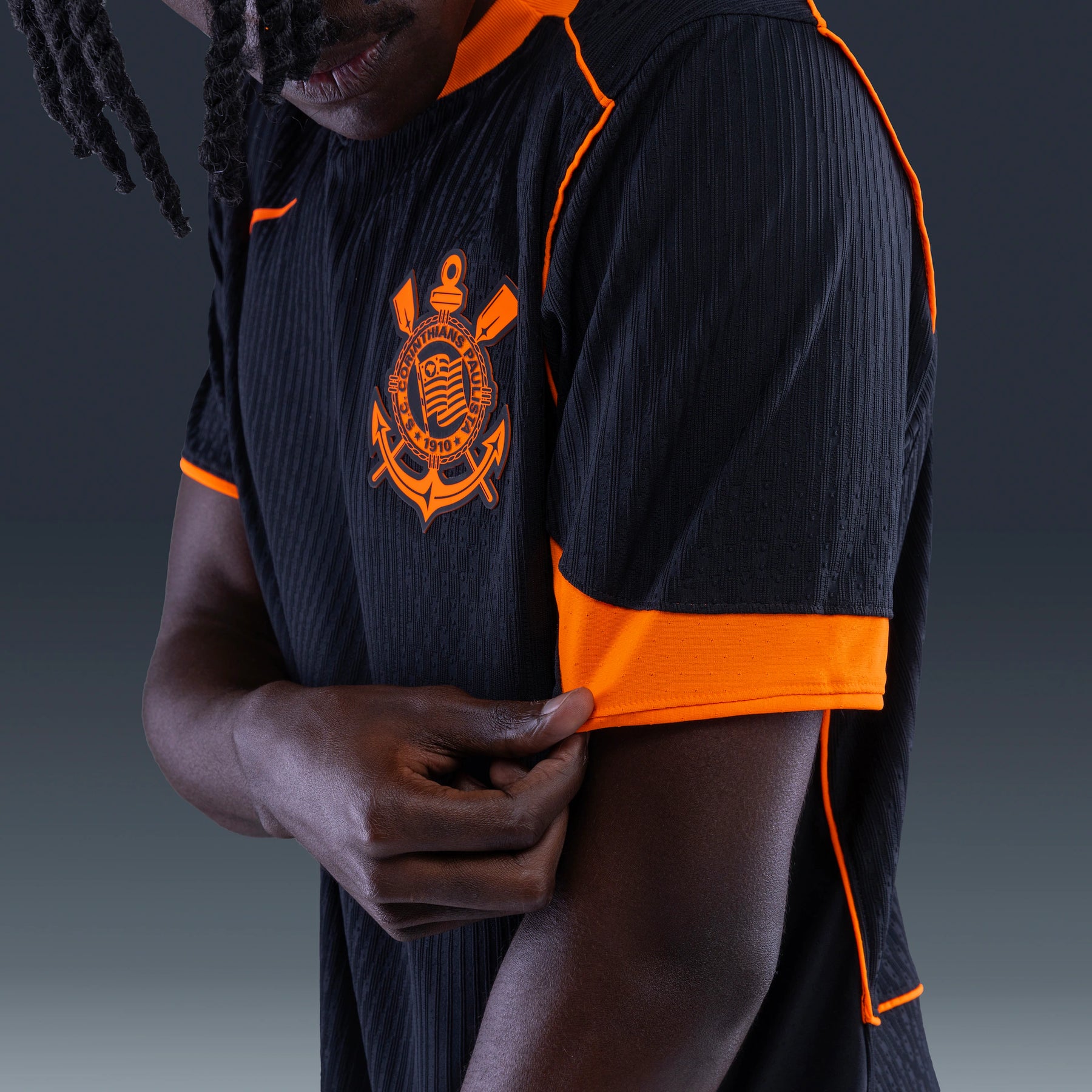 Camisa Corinthians III 25/26 - Jogador - Preta e Laranja