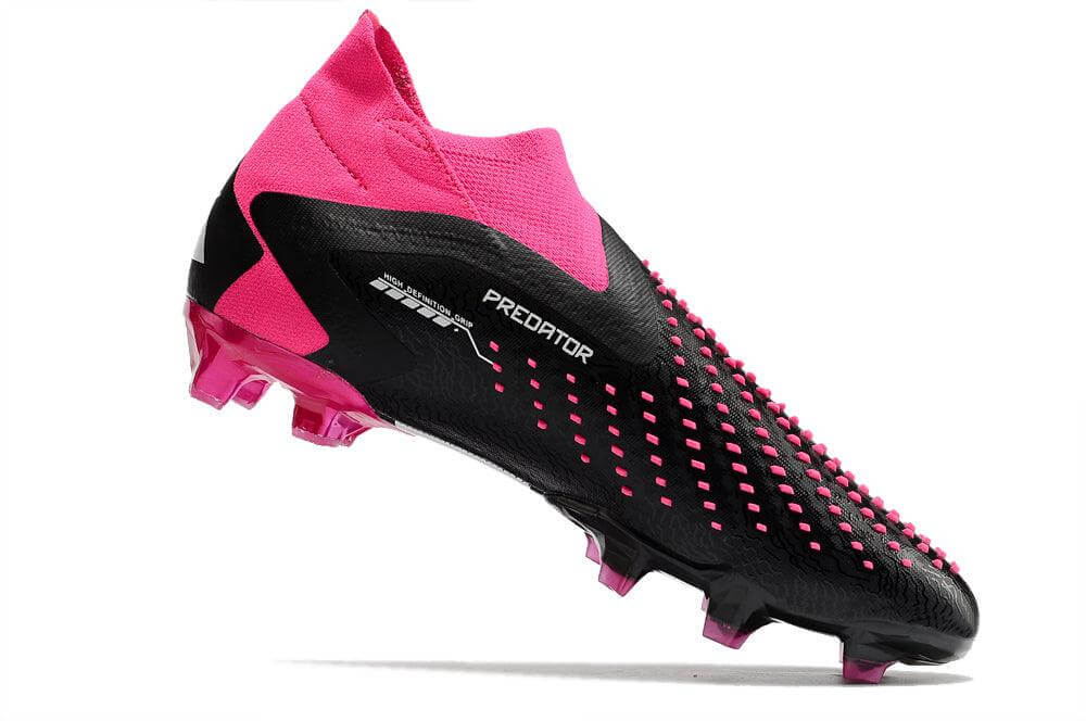 Chuteira Campo Adidas Predator Accuracy+ FG Rosa e Preto "Own You Football Pack"