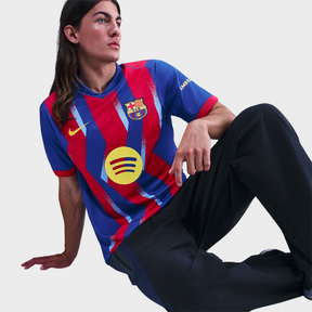 Camisa Barcelona IV 25/26 - Torcedor Nike Masculina - Azul e Grená