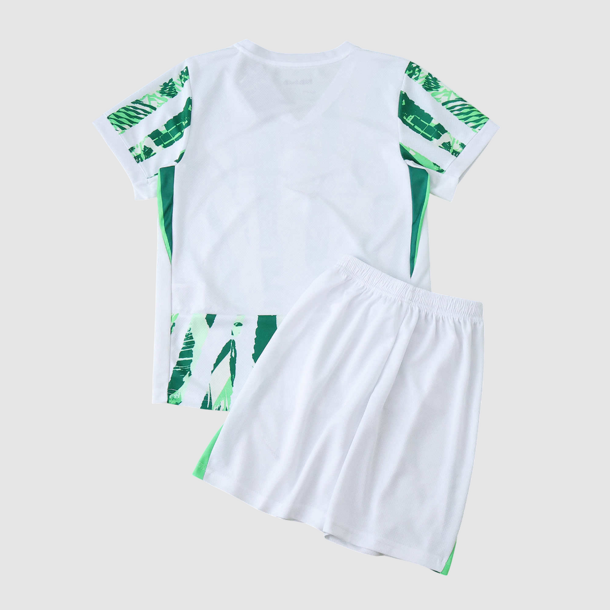 Conjunto Infantil Nigéria I 25/26