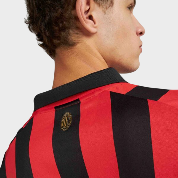 Camisa Milan Edição Especial 125 anos 24/25 - Manga Longa - Vermelha e Preta