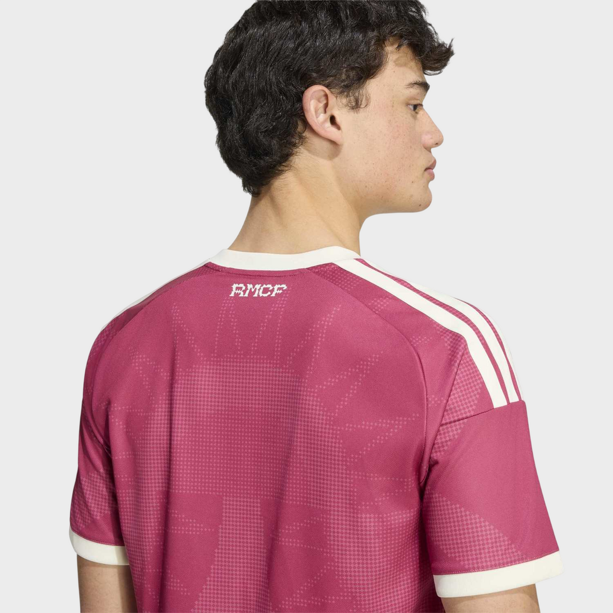 Camisa Real Madrid III 26/27 Torcedor Masculina - Rosa