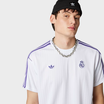 Camisa Real Madrid Terrace Icons 25/26 - Adidas - Branca e Roxa