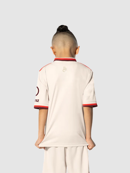 Conjunto Infantil Bayern de Munique III 24/25