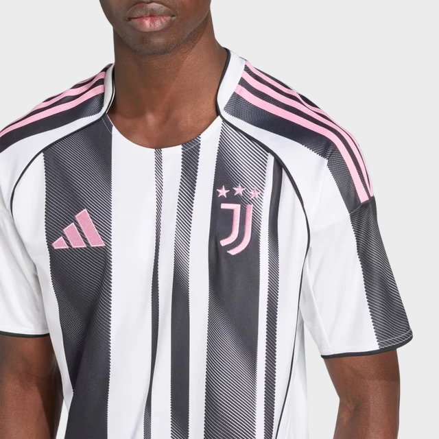 Camisa Juventus I 25/26 - Torcedor Adidas Masculina - Branca e Preta