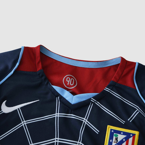 Conjunto Infantil Retrô Atlético De Madrid II 2004/2005 - Spider Man
