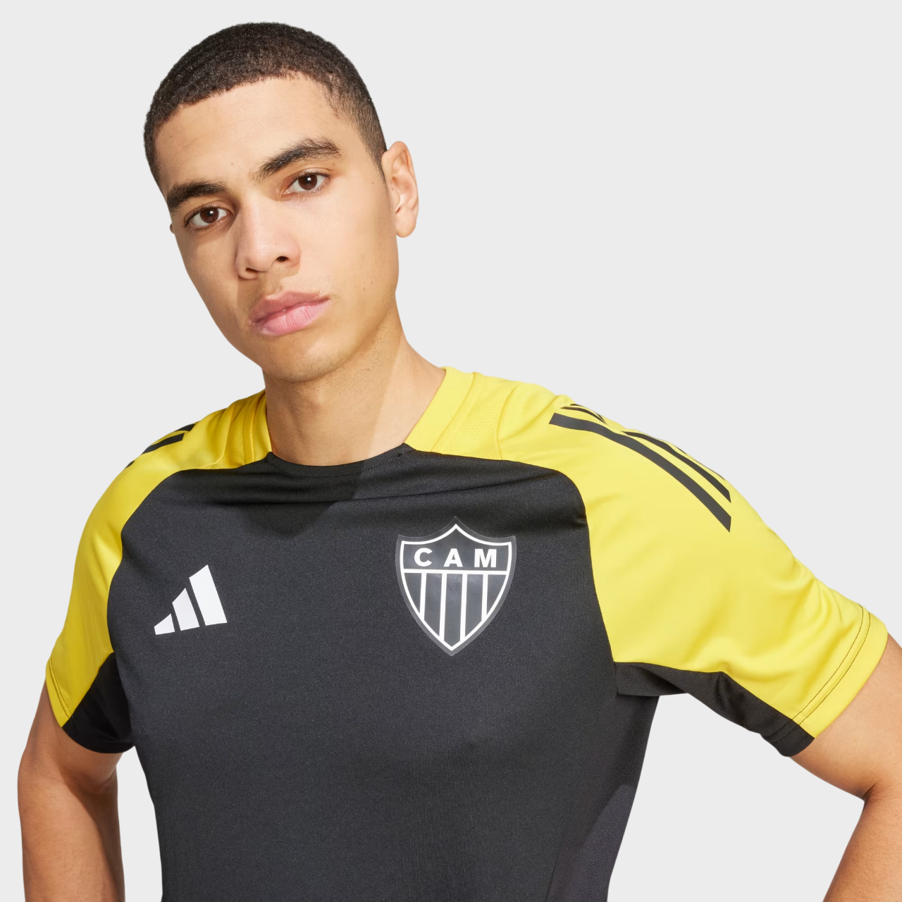 Camisa Atlético Mineiro Treino I 25/26 - Preta e Amarela