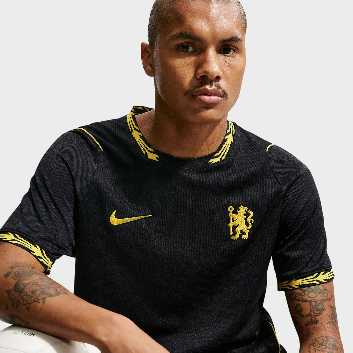 Camisa Chelsea II 26/27 Torcedor Masculina - Preta