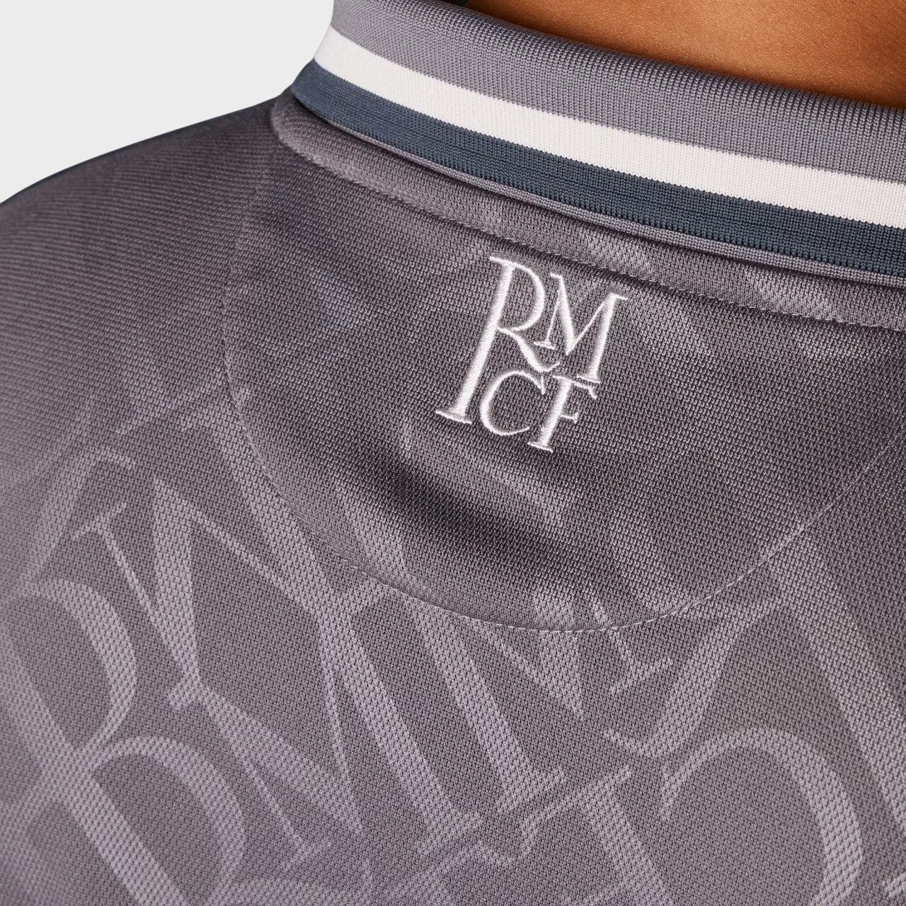 Camisa Real Madrid III 24/25 Torcedor Adidas - Cinza