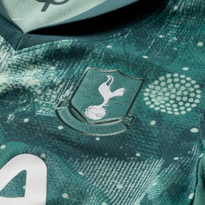 Conjunto Infantil Tottenham III 24/25