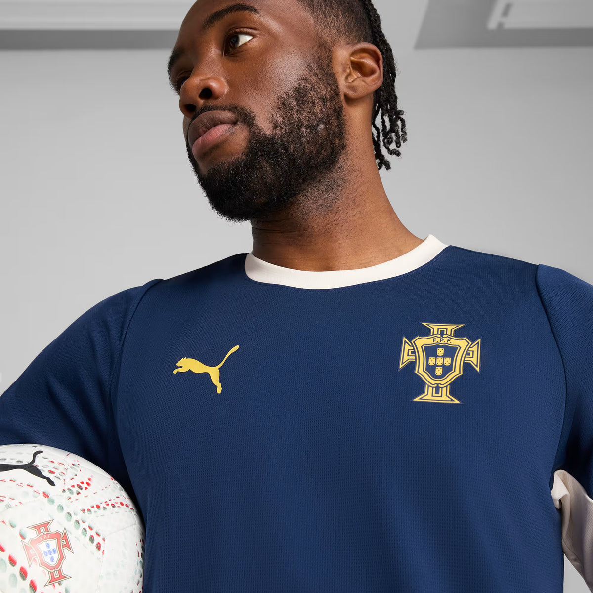 Camisa Portugal Treino 25/26 - Torcedor Puma Masculina - Azul Marinho